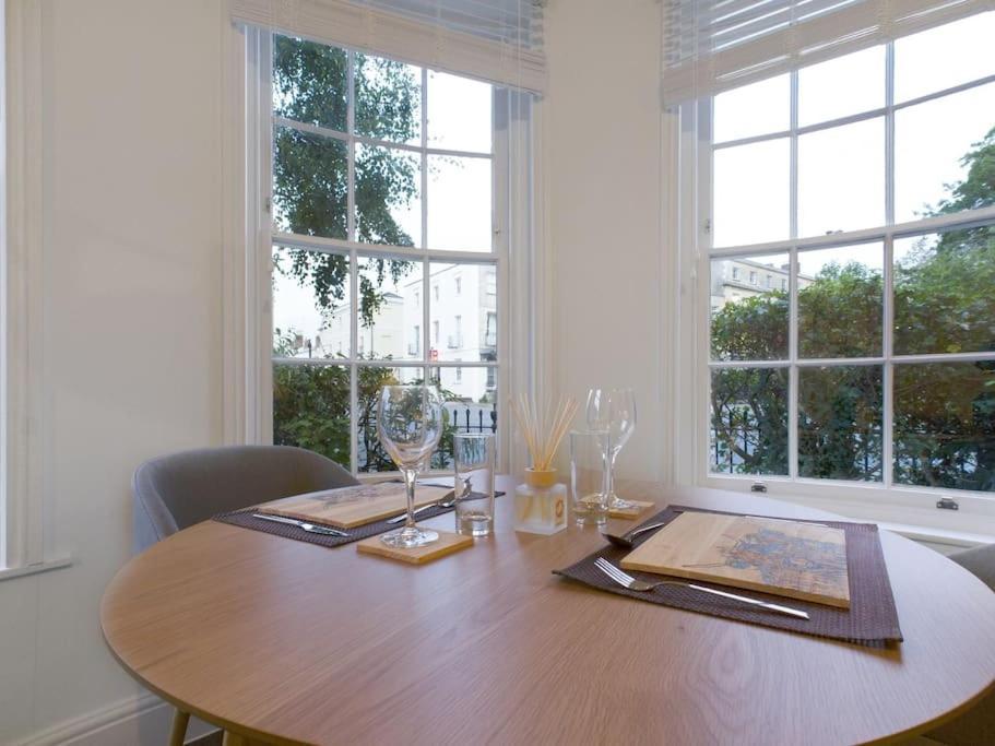 Apartamento The Grove King Bed Wi-Fi Ev Charger Cheltenham Exterior foto