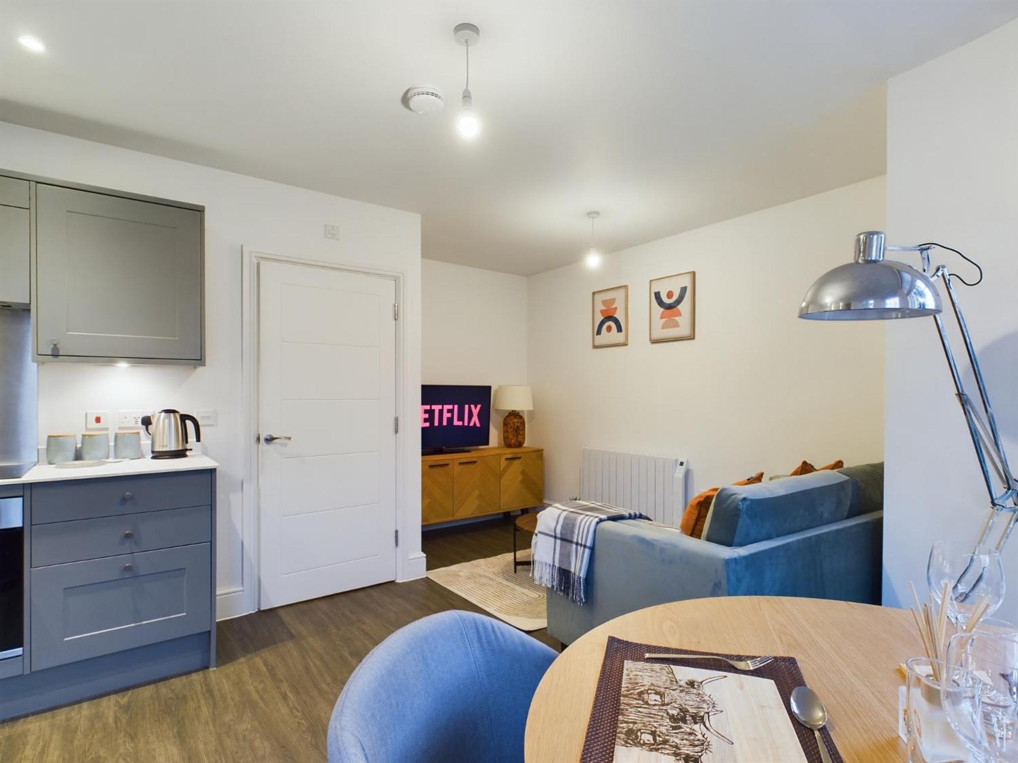 Apartamento The Grove King Bed Wi-Fi Ev Charger Cheltenham Exterior foto